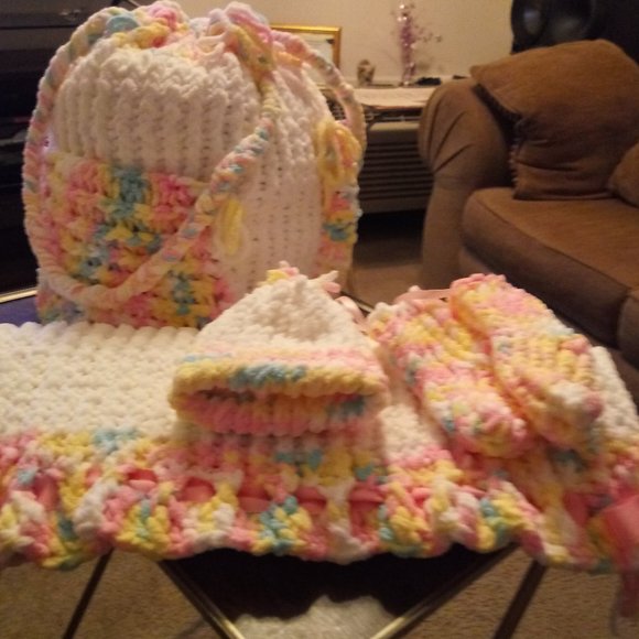 Collectibles - Picture 7 of 16